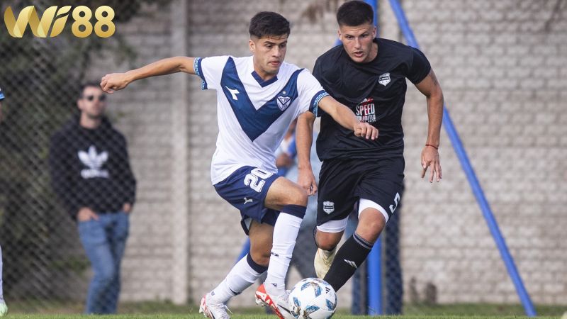 Lịch sử đối đầu giữa hai đội