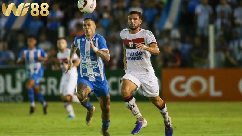 Lịch sử đối đầu giữa hai đội