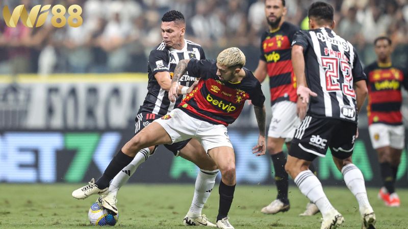 Lịch sử đối đầu giữa hai đội