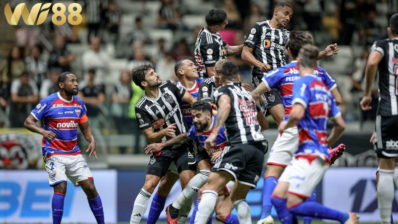 Lịch sử đối đầu giữa hai đội