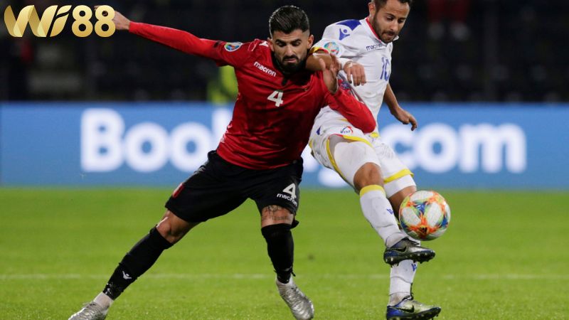 Lịch sử đối đầu giữa hai đội