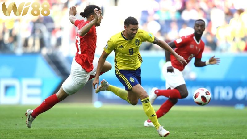 Lịch sử đối đầu giữa hai đội