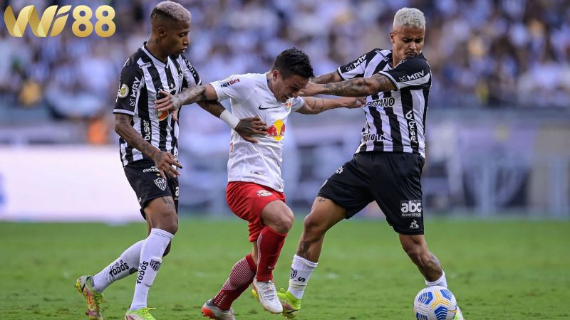 Lịch sử đối đầu giữa hai đội