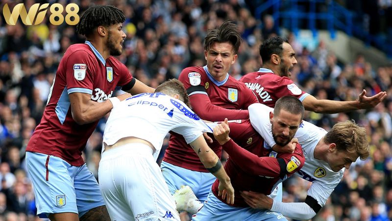 Lịch sử đối đầu giữa hai đội