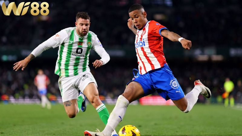 Lịch sử đối đầu giữa hai đội