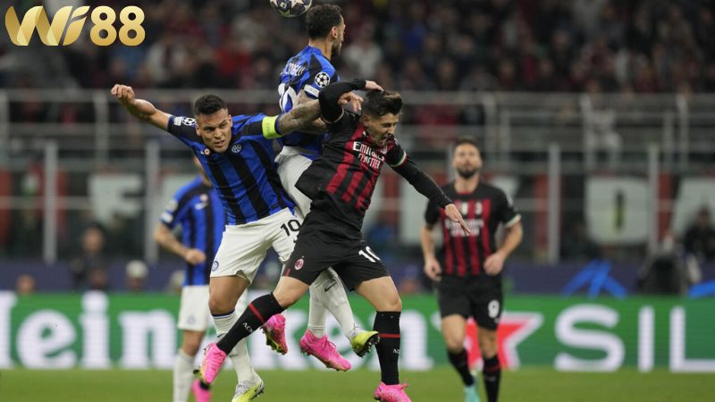 Lịch sử đối đầu giữa hai đội