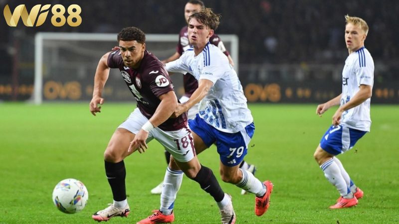 Lịch sử đối đầu giữa hai đội