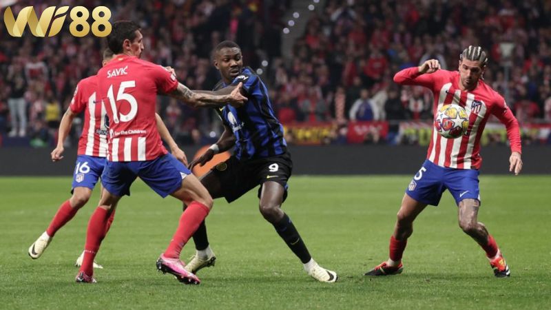 Lịch sử đối đầu giữa hai đội